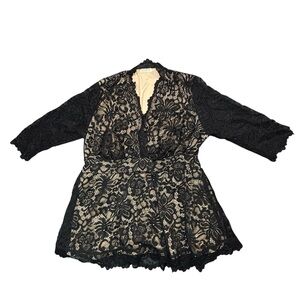 Kiyonna Top 1X Black Linden Lace Empire Waist Sexy V Neckline  Feminine Party